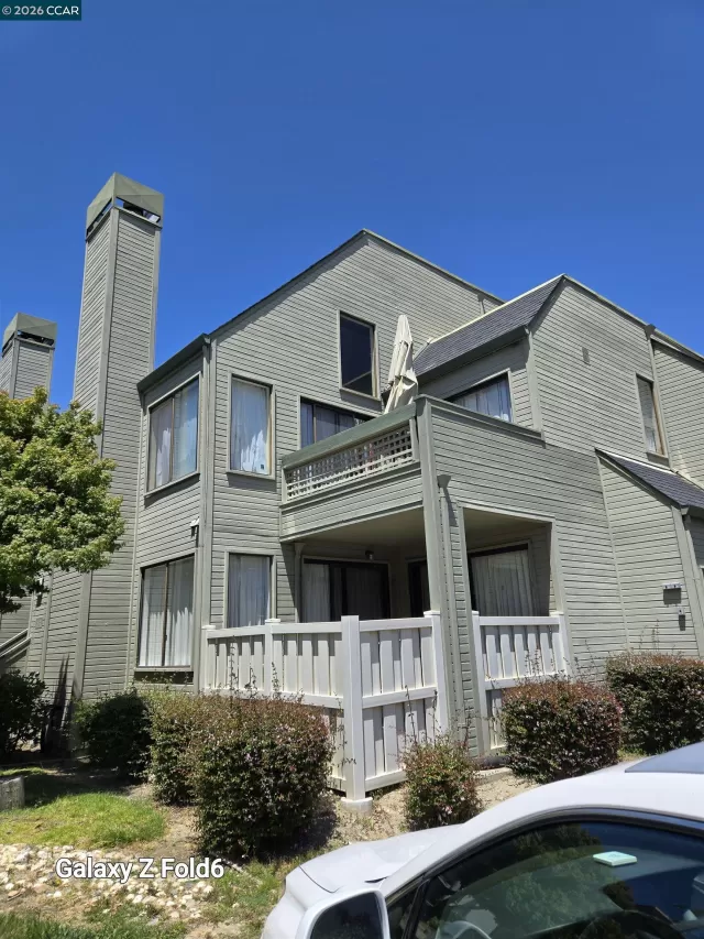 MLS: 41132796 Condo For Sale