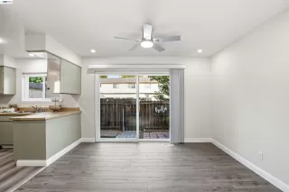 Photo #6: 41132804 Listing 