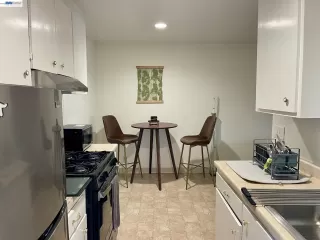 Photo #5: 41132833 Listing 