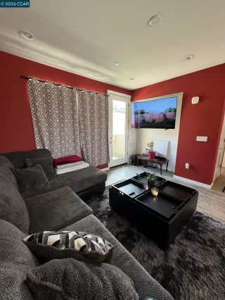 Photo #5: 41132848 Listing 