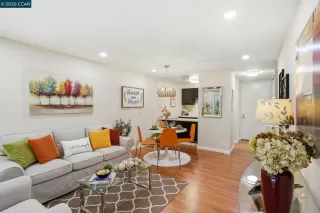 Photo #5: 41132850 Listing 