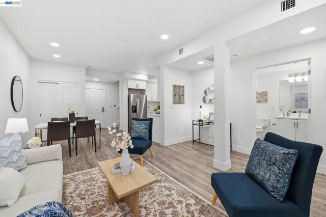 MLS: 41132901 Condo For Sale