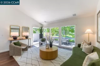 Photo #2: 41132910 Listing 