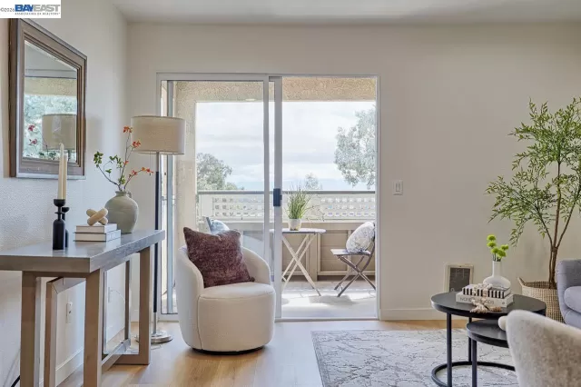 MLS: 41132927 Condo For Sale