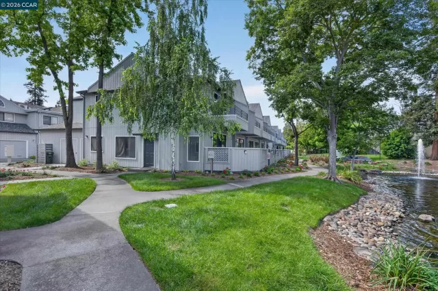 MLS: 41132951 Condo For Sale