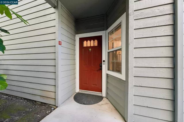 MLS: 41132953 Condo For Sale