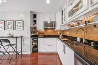 Photo #1: 41132965 Listing 