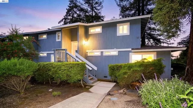 MLS: 41132988 Condo For Sale