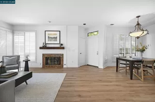Photo #2: 41133075 Listing 