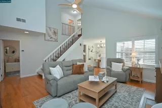 Photo #6: 41133110 Listing 