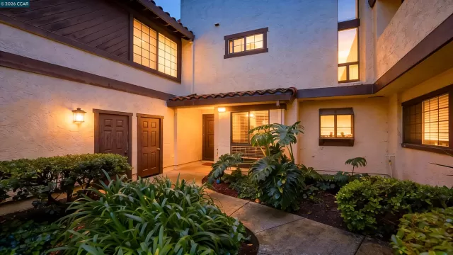 MLS: 41133120 Condo For Sale