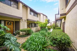 Photo #2: 41133120 Listing 