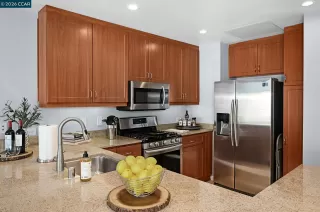 Photo #2: 41133158 Listing
