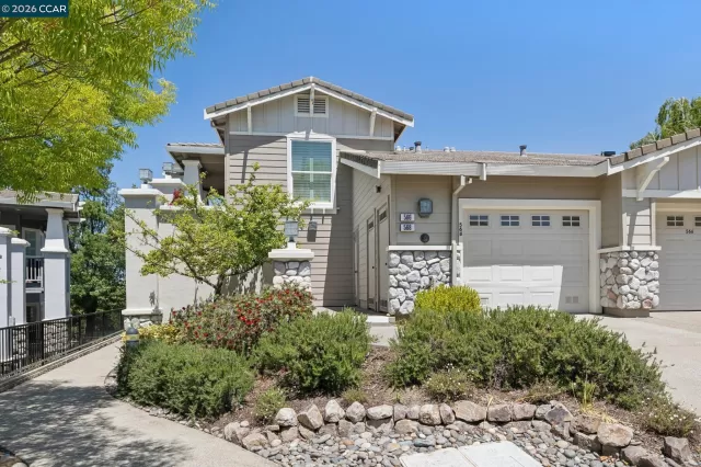 MLS: 41133169 Condo For Sale