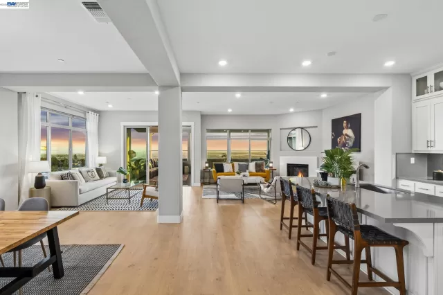 MLS: 41133183 Condo For Sale