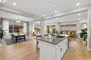 Photo #3: 41133183 Listing 