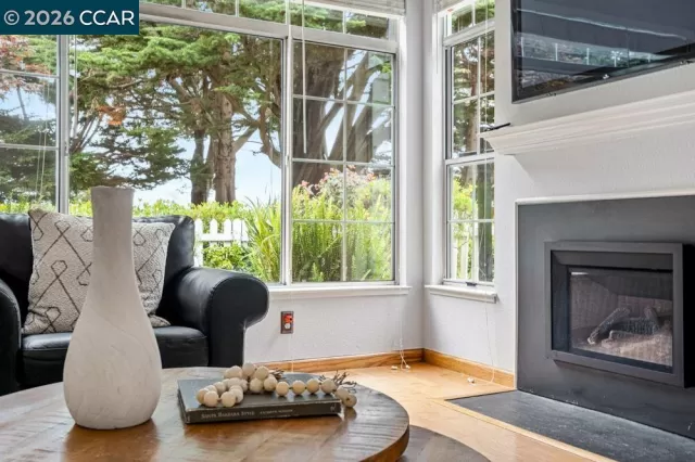 MLS: 41133201 Condo For Sale