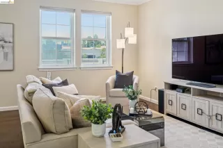 Photo #4: 41133219 Listing 