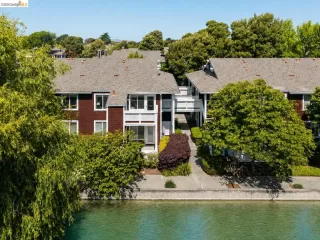 Photo #1: 41133232 Listing 