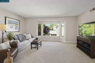 Photo #2: 41133244 Listing 