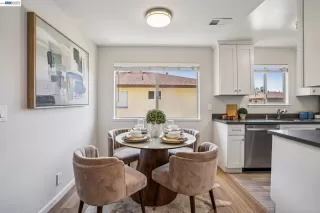 Photo #4: 41133294 Listing 