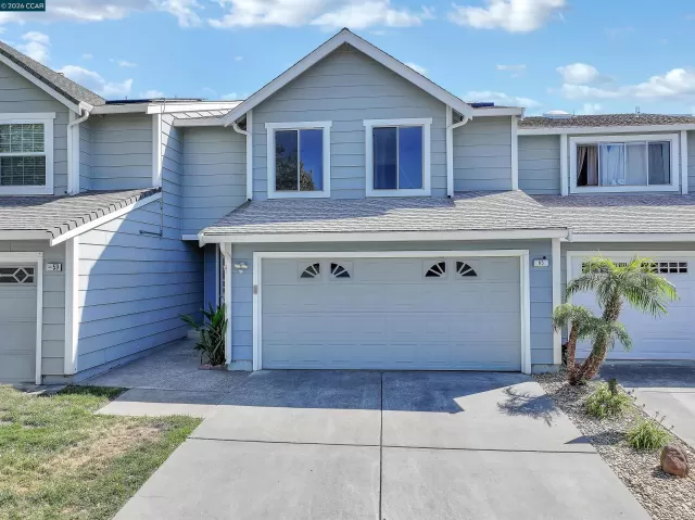 MLS: 41133301 Condo For Sale