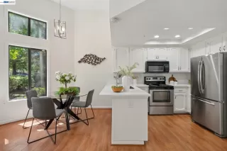 Photo #3: 41133305 Listing