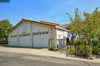Photo #1: 41133358 Listing 