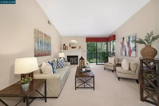 Photo #4: 41133358 Listing 