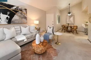 Photo #2: 41133364 Listing 