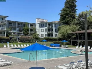 Photo #4: 41133440 Listing 
