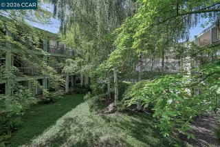 Photo #1: 41133489 Listing 