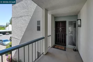 Photo #2: 41133489 Listing 