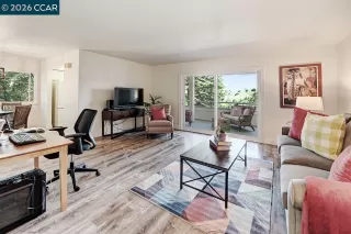 Photo #3: 41133489 Listing 