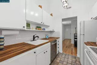Photo #3: 41133542 Listing 