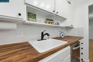 Photo #4: 41133542 Listing 