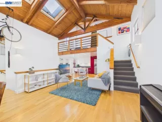 Photo #6: 41133560 Listing 