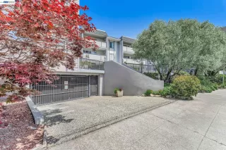 Photo #1: 41133601 Listing 
