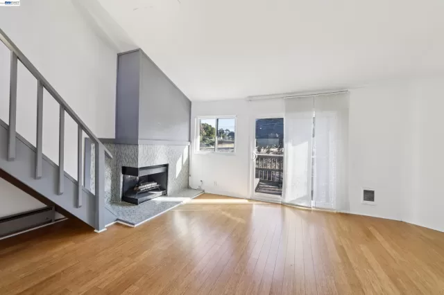MLS: 41133621 Condo For Sale