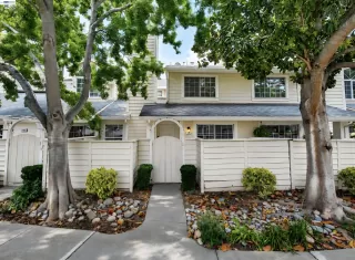 Browse active condo listings in THE GABLES