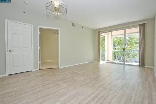 Photo #2: 41133757 Listing 