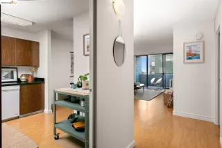 Photo #2: 41133758 Listing 