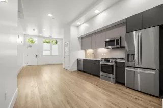 Photo #3: 41133790 Listing 