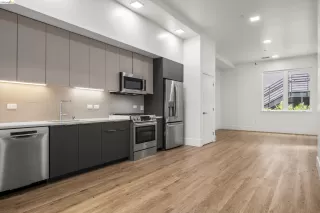 Photo #6: 41133790 Listing 