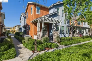 Photo #2: 41133804 Listing