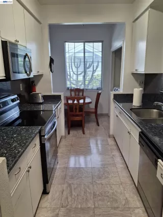 Photo #4: 41133844 Listing 
