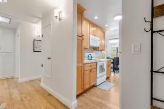 Photo #4: 41133846 Listing 