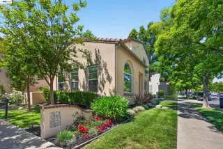 Photo #2: 41133878 Listing 