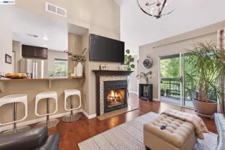 Photo #6: 41133901 Listing 