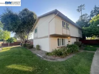 Photo #1: 41133921 Listing 